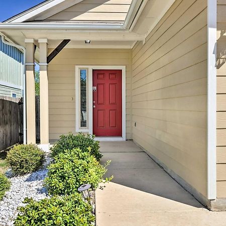 Buda Home With Smart Tv About 19 Mi To Downtown Austin Екстериор снимка