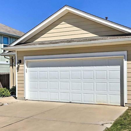 Buda Home With Smart Tv About 19 Mi To Downtown Austin Екстериор снимка