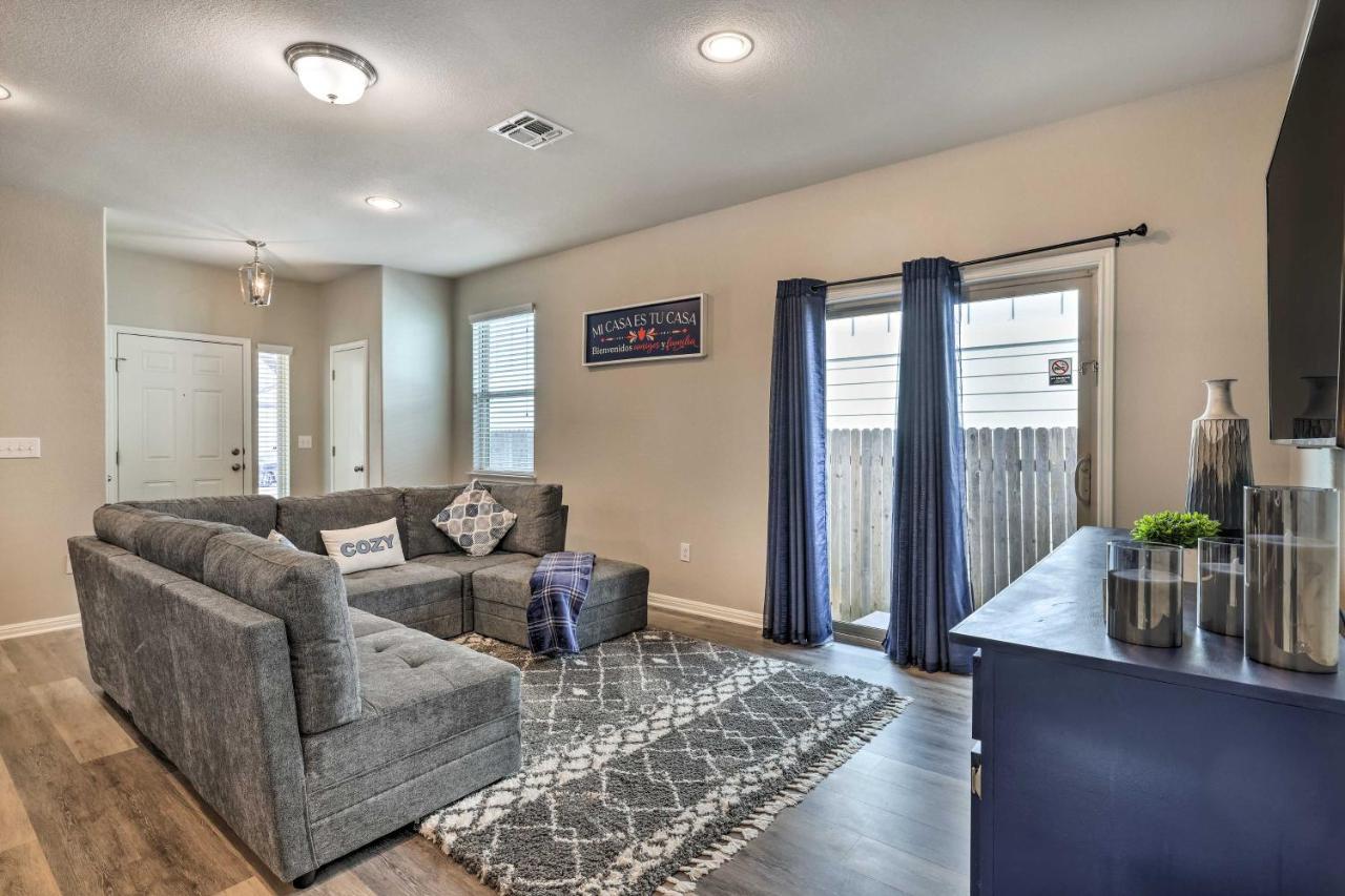 Buda Home With Smart Tv About 19 Mi To Downtown Austin Екстериор снимка