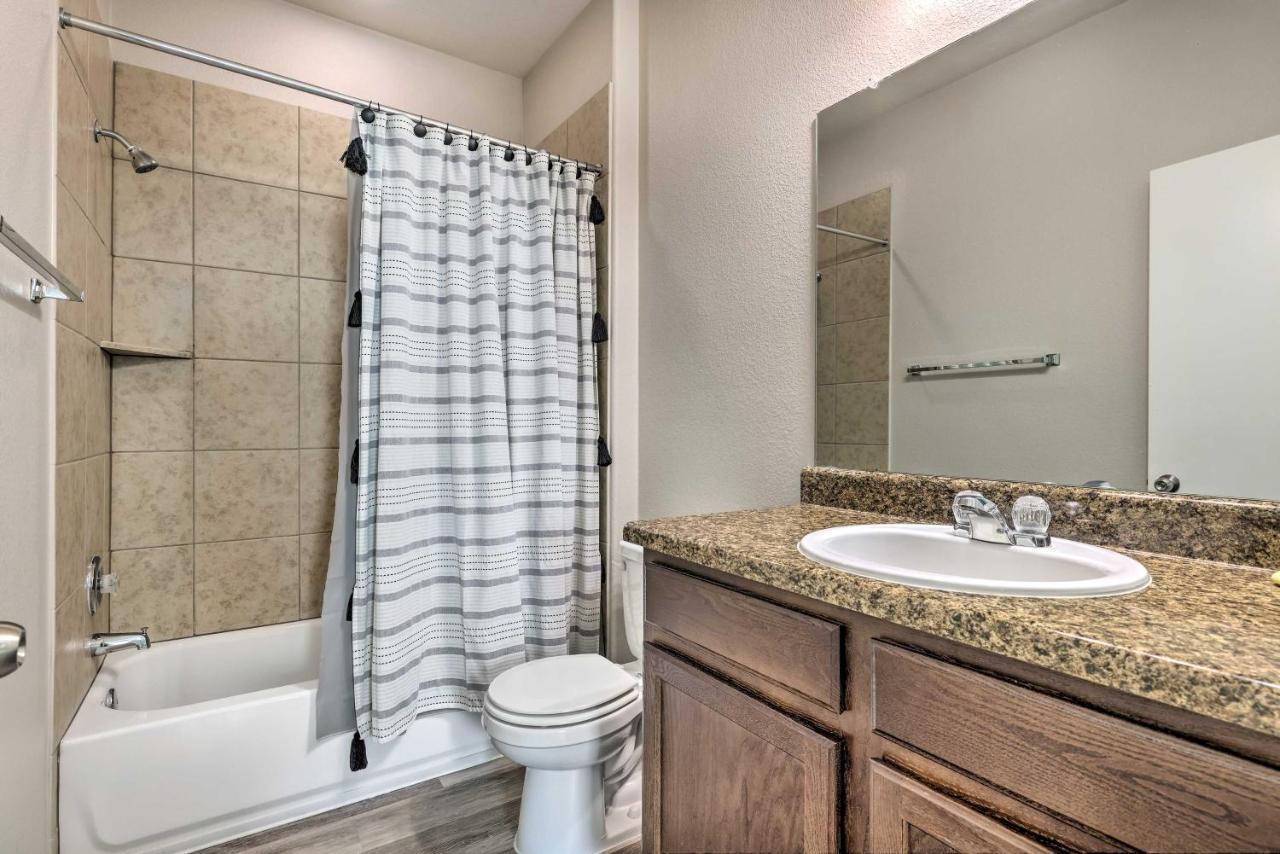 Buda Home With Smart Tv About 19 Mi To Downtown Austin Екстериор снимка
