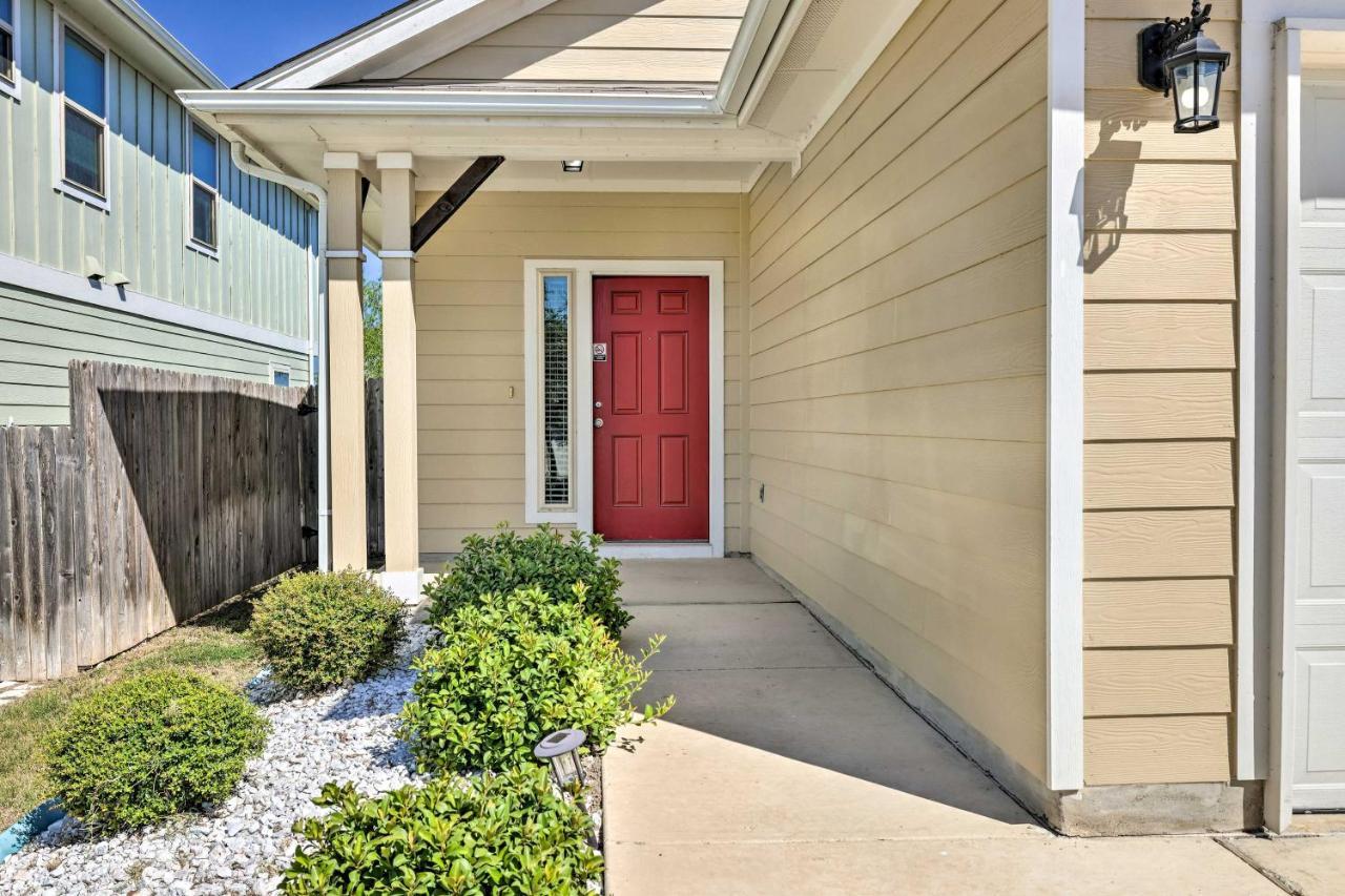 Buda Home With Smart Tv About 19 Mi To Downtown Austin Екстериор снимка