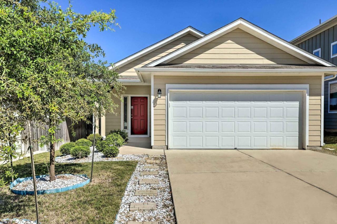 Buda Home With Smart Tv About 19 Mi To Downtown Austin Екстериор снимка